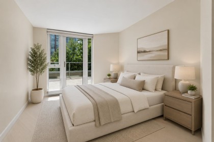 Photo 10 at 305 - 8 Smithe Mews, Yaletown, Vancouver West