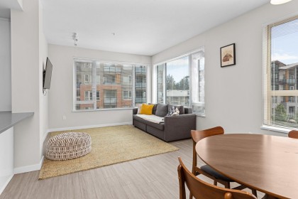Photo 5 at 212 - 2663 Library Lane, Lynn Valley, North Vancouver