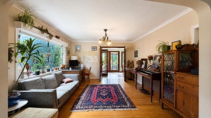 Photo 5 at 624 W 30th Avenue, Cambie, Vancouver West