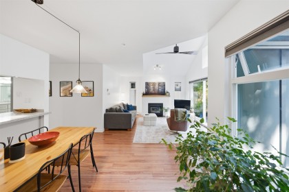 Photo 23 at 304 - 865 W 15th Avenue, Fairview VW, Vancouver West