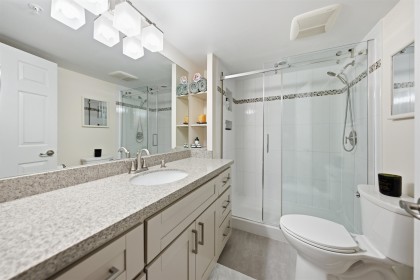Photo 17 at 304 - 865 W 15th Avenue, Fairview VW, Vancouver West