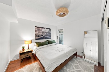 Photo 14 at 304 - 865 W 15th Avenue, Fairview VW, Vancouver West
