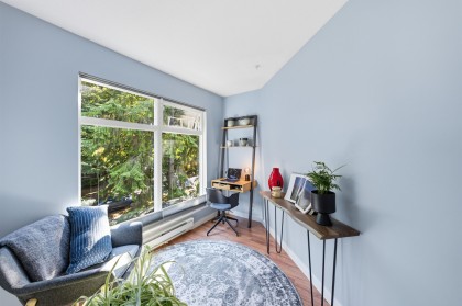 Photo 15 at 304 - 865 W 15th Avenue, Fairview VW, Vancouver West