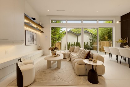 Photo 3 at 2 - 3617 W 12th Avenue, Kitsilano, Vancouver West