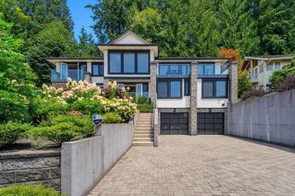 Photo 1 at 4816 Skyline Drive, Canyon Heights NV, North Vancouver