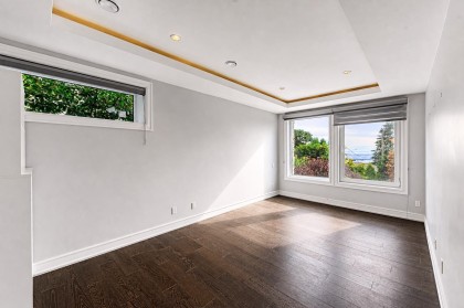 Photo 31 at 4816 Skyline Drive, Canyon Heights NV, North Vancouver