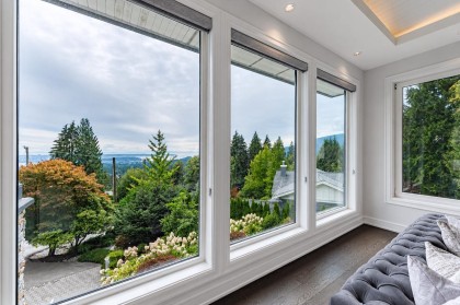 Photo 8 at 4816 Skyline Drive, Canyon Heights NV, North Vancouver