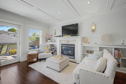 Photo 10 at 952 Grand Boulevard, Boulevard, North Vancouver
