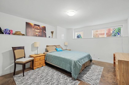 Photo 33 at 952 Grand Boulevard, Boulevard, North Vancouver
