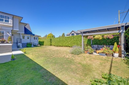 Photo 37 at 952 Grand Boulevard, Boulevard, North Vancouver