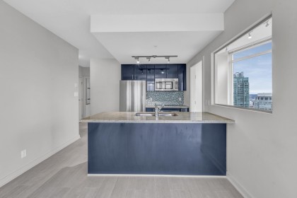 Photo 4 at 3201 - 1188 W Pender Street, Coal Harbour, Vancouver West