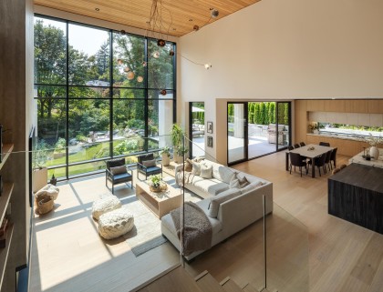 Photo 13 at 450 Macbeth Crescent, Cedardale, West Vancouver