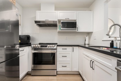 Photo 9 at 407 - 1333 W 7th Avenue, Fairview VW, Vancouver West