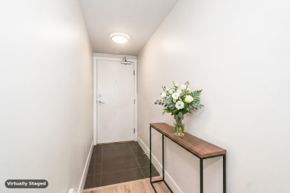 Photo 10 at 813 - 1088 Richards Street, Yaletown, Vancouver West