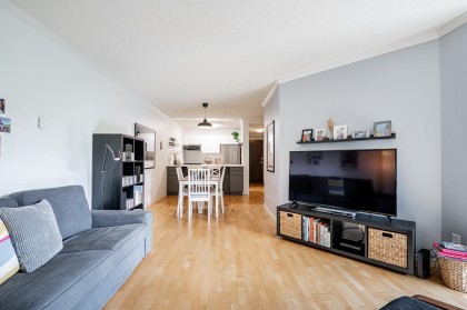 Photo 2 at 303 - 1510 W 1st Avenue, False Creek, Vancouver West