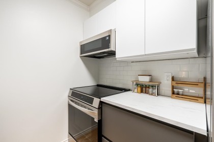 Photo 12 at 303 - 1510 W 1st Avenue, False Creek, Vancouver West