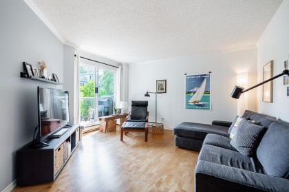 Photo 1 at 303 - 1510 W 1st Avenue, False Creek, Vancouver West