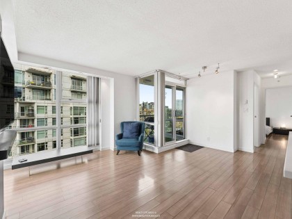 Photo 4 at 3202 - 193 Aquarius Mews, Yaletown, Vancouver West