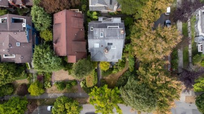Photo 9 at 1903 W 14th Avenue, Kitsilano, Vancouver West