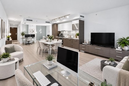 Photo 3 at 206 - 1477 W Pender Street, Coal Harbour, Vancouver West