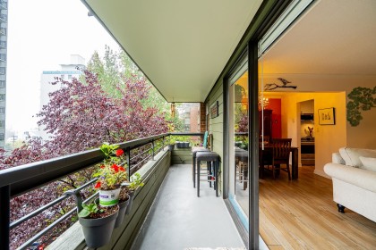 Photo 3 at 310 - 1355 Harwood Street, West End VW, Vancouver West