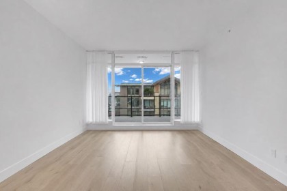 Photo 7 at 405 - 2785 Library Lane, Lynn Valley, North Vancouver