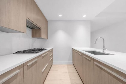 Photo 5 at 405 - 2785 Library Lane, Lynn Valley, North Vancouver