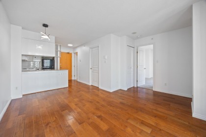Photo 13 at 907 - 1189 Howe Street, Downtown VW, Vancouver West
