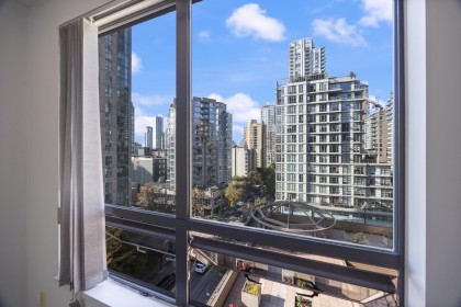 Photo 7 at 907 - 1189 Howe Street, Downtown VW, Vancouver West