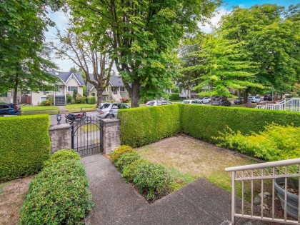 Photo 2 at 3262 W 12th Avenue, Kitsilano, Vancouver West