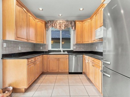 Photo 10 at 3262 W 12th Avenue, Kitsilano, Vancouver West