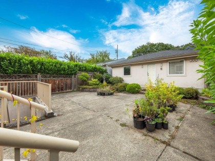 Photo 37 at 3262 W 12th Avenue, Kitsilano, Vancouver West