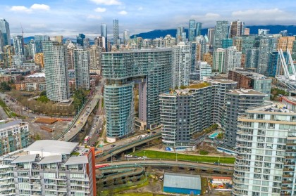 Photo 36 at 2007 - 89 Nelson Street, Yaletown, Vancouver West