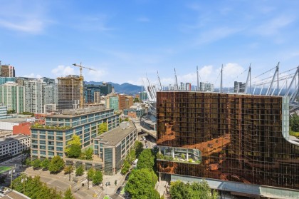 Photo 24 at 2007 - 89 Nelson Street, Yaletown, Vancouver West