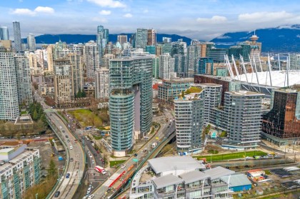 Photo 37 at 2007 - 89 Nelson Street, Yaletown, Vancouver West