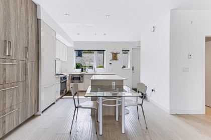 Photo 5 at 2 - 589 W King Edward Avenue, Cambie, Vancouver West