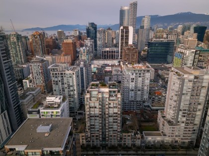 Photo 34 at 301 - 1055 Richards Street, Downtown VW, Vancouver West