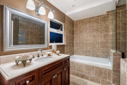 Photo 8 at 4740 Rutland Road, Caulfeild, West Vancouver