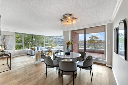 Photo 3 at 203 - 1675 Hornby Street, Yaletown, Vancouver West