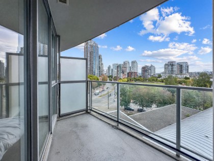 Photo 17 at 708 - 1408 Strathmore Mews, Yaletown, Vancouver West