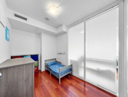 Photo 15 at 708 - 1408 Strathmore Mews, Yaletown, Vancouver West