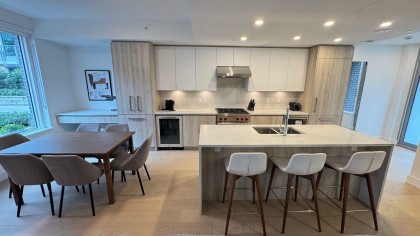 Photo 5 at 114 - 423 6th Street, Park Royal, West Vancouver
