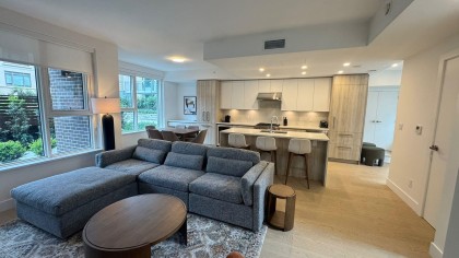 Photo 4 at 114 - 423 6th Street, Park Royal, West Vancouver