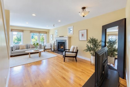 Photo 7 at 272 E Osborne Road, Upper Lonsdale, North Vancouver
