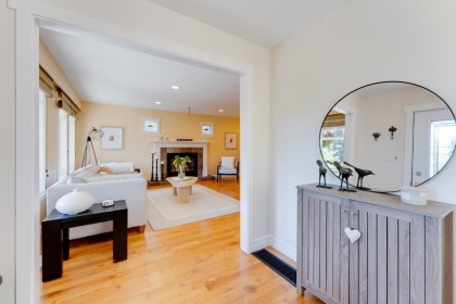 Photo 3 at 272 E Osborne Road, Upper Lonsdale, North Vancouver