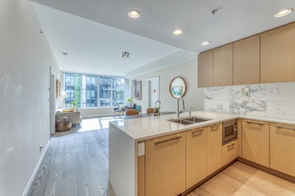 Photo 4 at 308 - 3533 Ross Drive, University VW, Vancouver West
