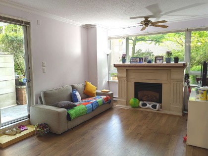 Photo 2 at 106 - 5770 Oak Street, Oakridge VW, Vancouver West