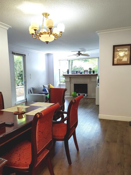 Photo 11 at 106 - 5770 Oak Street, Oakridge VW, Vancouver West