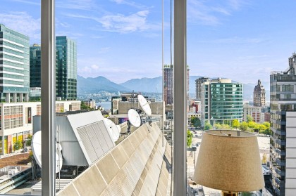Photo 19 at 1703 - 233 Robson Street, Downtown VW, Vancouver West