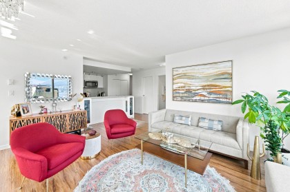 Photo 4 at 1703 - 233 Robson Street, Downtown VW, Vancouver West
